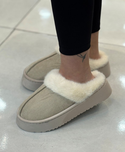 آگ خزدار زنانه