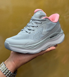 کتانی زنانه اسکیچرز مدل max run ویتنام